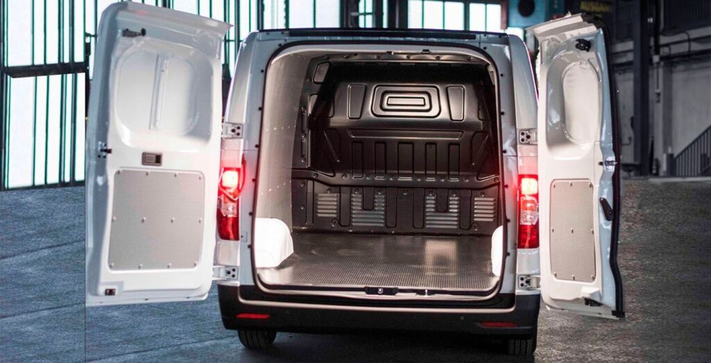 MAXUS-eDeliver-3-exterior-trasera-1