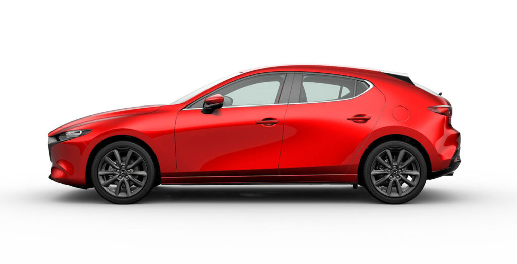 Mazda-3-E-Sky-G-MHEV-Centre-Line-lateral