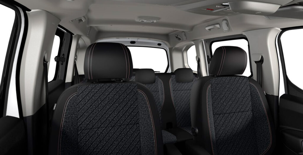 Peugeot-Rifter-Active-Pack-Business-STD-BlueHDi-interior-trasera