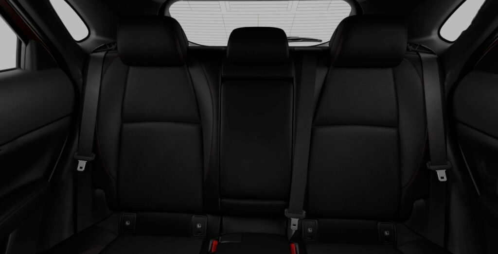 Mazda-CX-30-Homura-interior-trasera