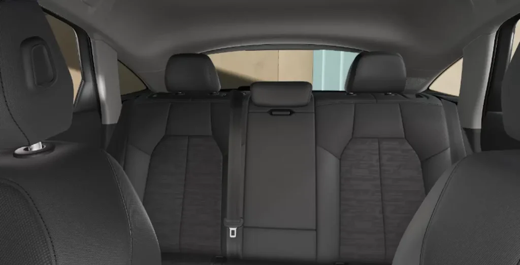 Audi-Q5-Sportback-Advanced-Tdi-Quattro-S-Tronic-interior-trasera.webp