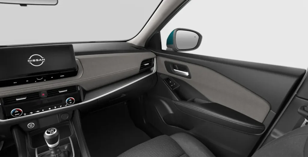 NISSAN-Qashqai-DIG-T-103kW-140CV-MHEV-4x2-Acenta-Deep-Blue-Ocean-interior-delantera-II.webp