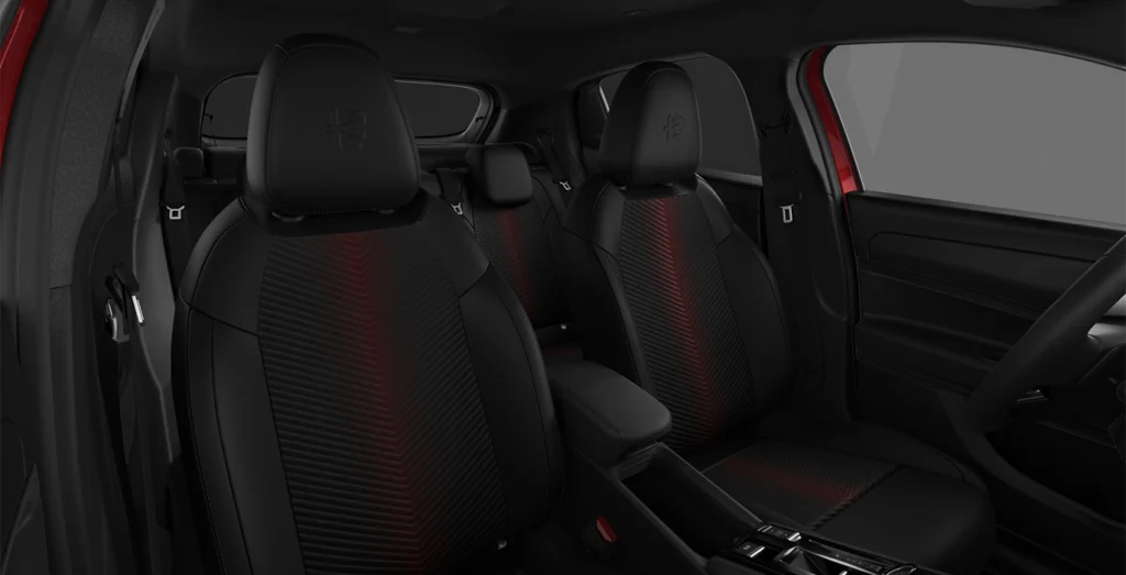 ALFA-ROMEO-JUNIOR-IBRIDA-SPECIALE-136CV-AUTOMATICO-interior-trasera