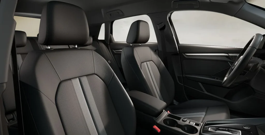 AUDI-A3-Sportback-30-TFSI-Advanced-S-tronic-interior-delantera-II.webp