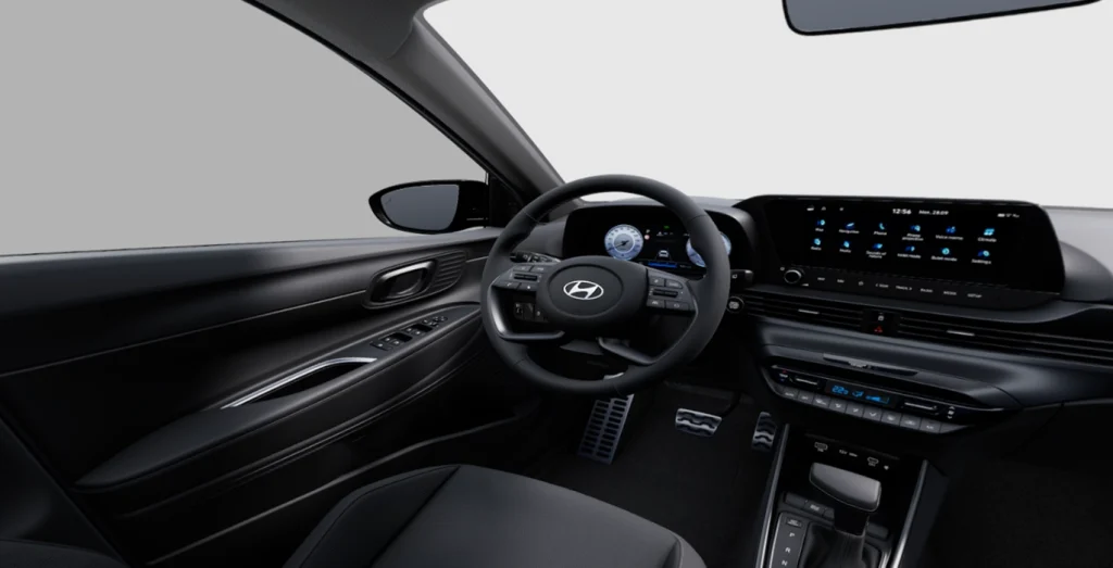 Hyundai-Bayon-1.0-TGDI-74kW-100CV-48V-Tecno-DCT-interior-delantera