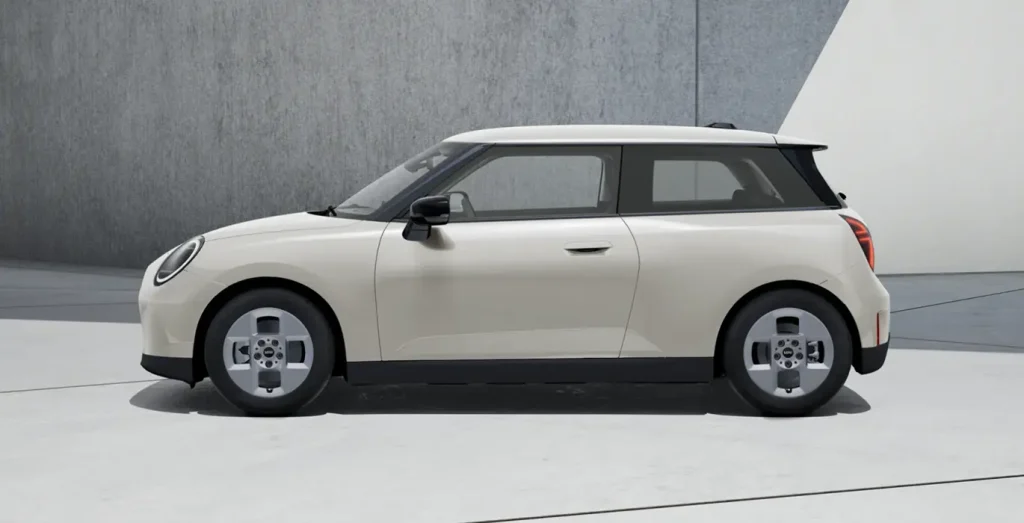 MINI-Cooper-SE-Essential-lateral