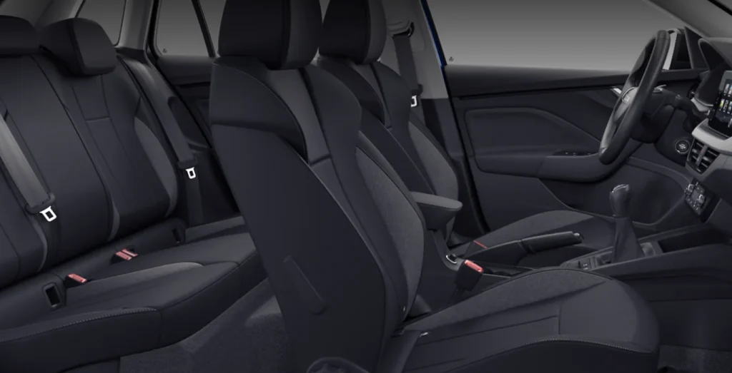 Skoda-Kamiq-Selection-1.0-TSI-95cv-interior-trasera.webp