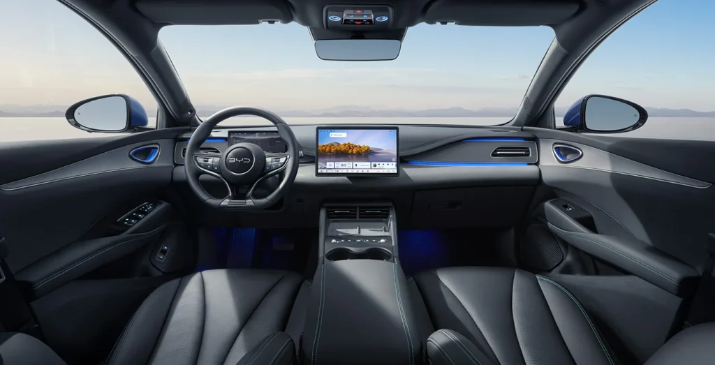 BYD-Seal-6-DM-I-Boost-interior-delantera.webp