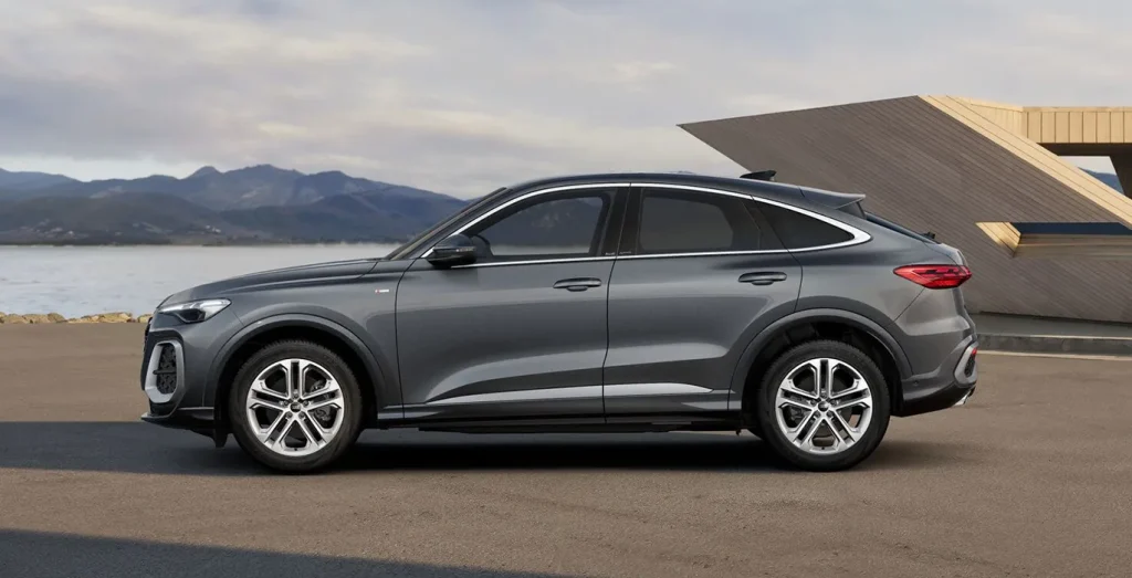 Audi-Q5-Sportback-S-Line-TFSI-S-Tronic-lateral.webp