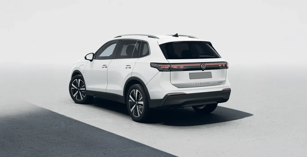 Volkswagen-Tiguan-Mas-1.5-TSI-eHybrid-150kW-204CV-DSG-trasera.webp