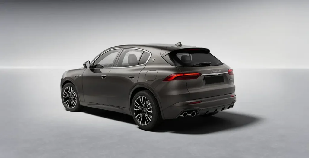 MASERATI-Grecale-L4-MHEV-AWD-trasera.webp