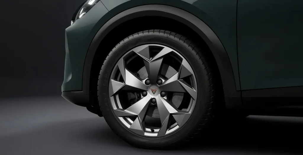 CUPRA-Formentor-1.5-eTSI-DSG-7-vel.-rueda.webp