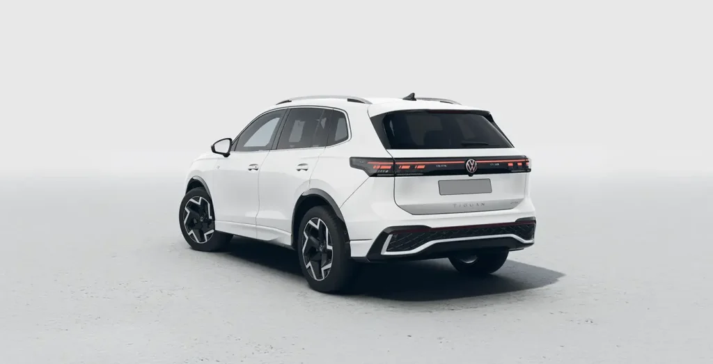 Volkswagen-Tiguan-R-Line-1.5-eTSI-110kW-DSG-trasera.webp