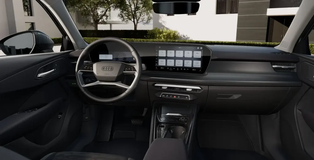Audi-Q3-Sportback-Advanced-TFSI-110kW-S-Tronic-interior-delantera.webp