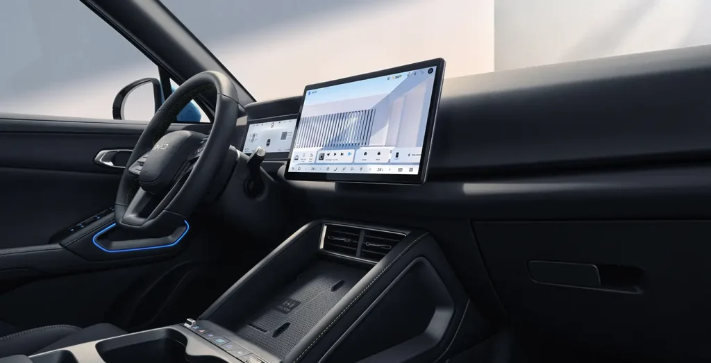 BYD-ATTO-2-DM-i-Boost-interior-delantera-II.webp