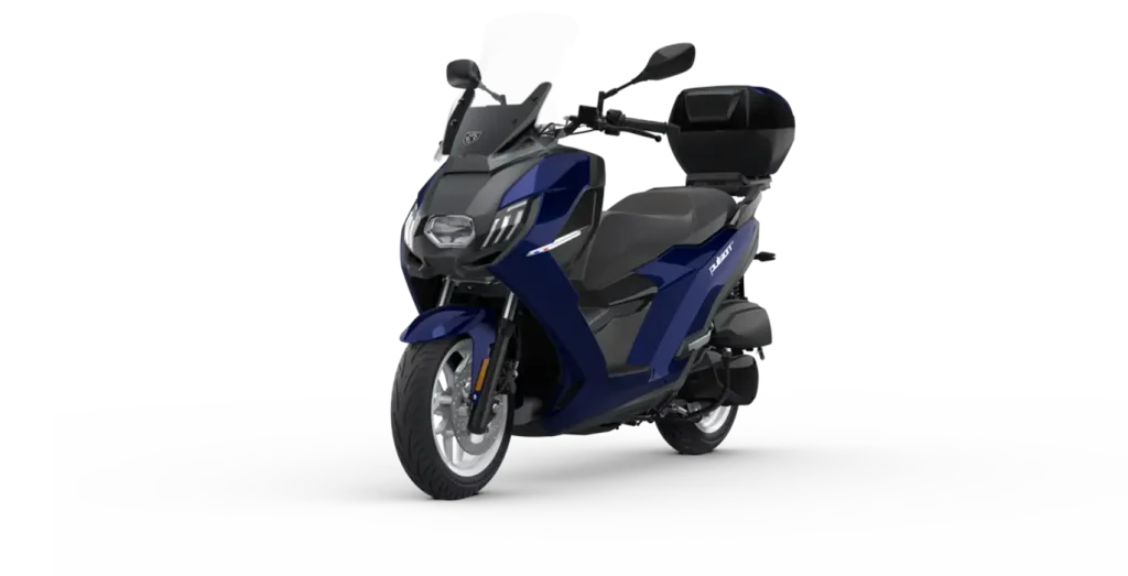Renting PEUGEOT PULSION 125 EVO URBAN