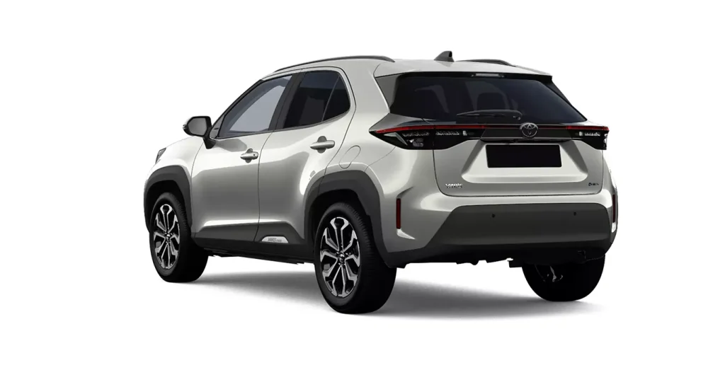 TOYOTA-Yaris-Cross-130H-e-CVT-5P-Active-trasera-gris-claro.webp